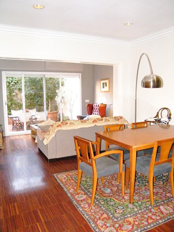 Suitur Courtyard Apartment Barcelona Luaran gambar