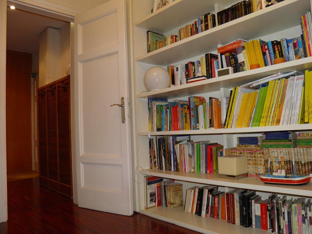 Suitur Courtyard Apartment Barcelona Luaran gambar