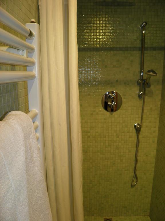Suitur Courtyard Apartment Barcelona Luaran gambar