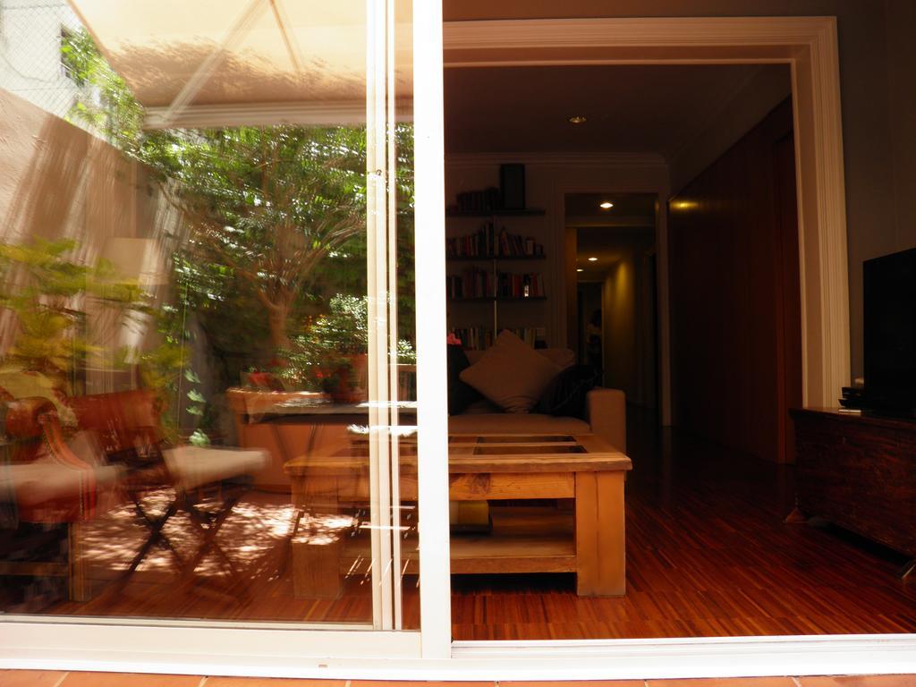Suitur Courtyard Apartment Barcelona Luaran gambar