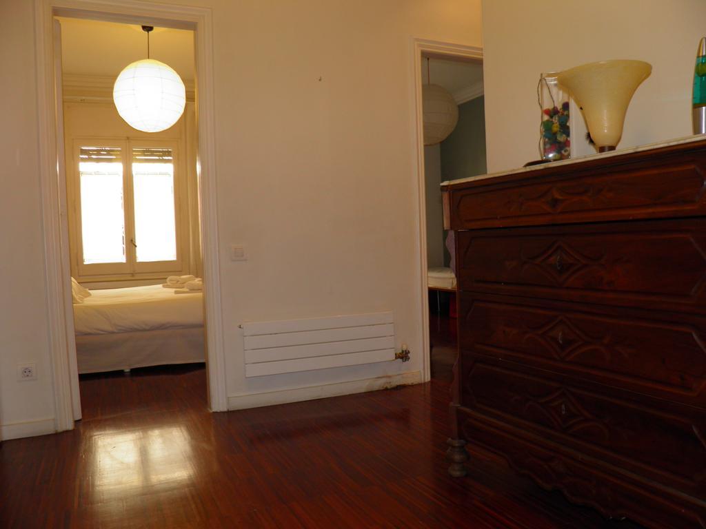 Suitur Courtyard Apartment Barcelona Luaran gambar