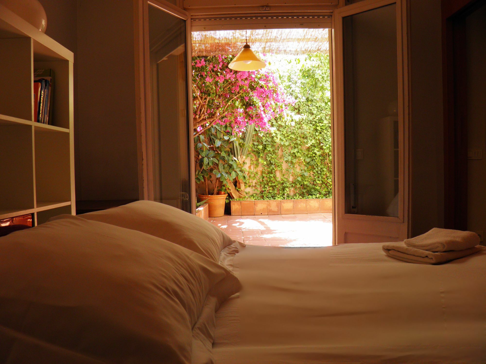 Suitur Courtyard Apartment Barcelona Luaran gambar